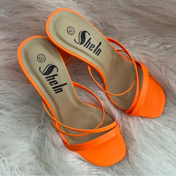 NEON ORANGE HEELS - Picture 4 of 6